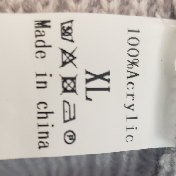 Gray Sweatee with Bell sleeves - Picture 7 of 7